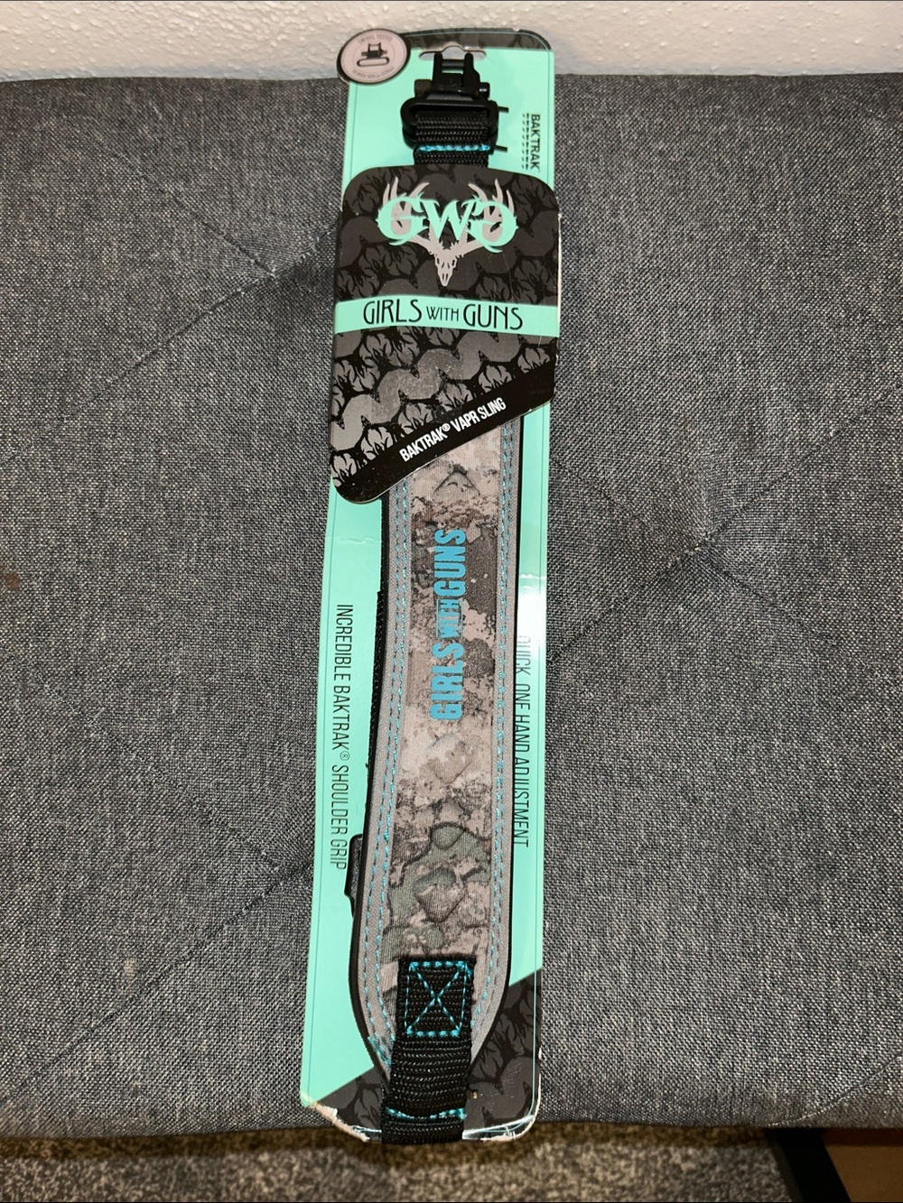 Girls With Guns Padded Rifle Sling in Teal and Gray